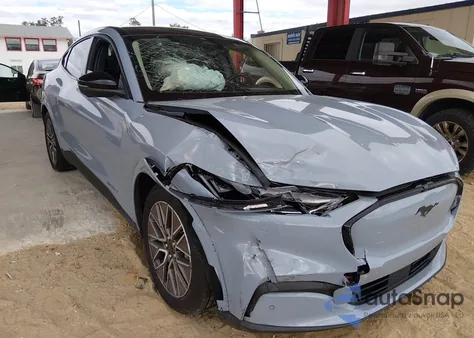 2025 Ford Mustang Mach-E Premium z USA, uszkodzony, nr VIN 3FMTK3R75SMA27103